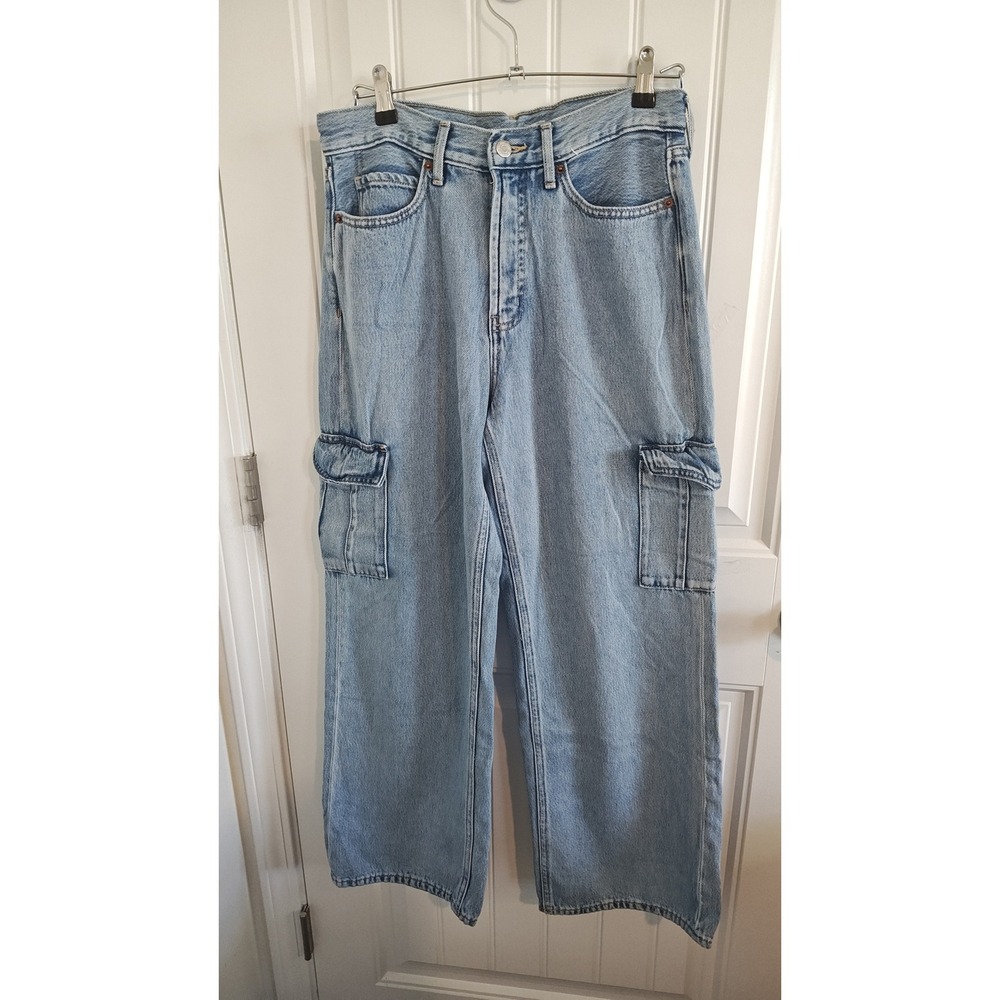 Women Size 8 Old Navy Sky-Hi Wide Leg Cargo Jeans Extra High Rise
